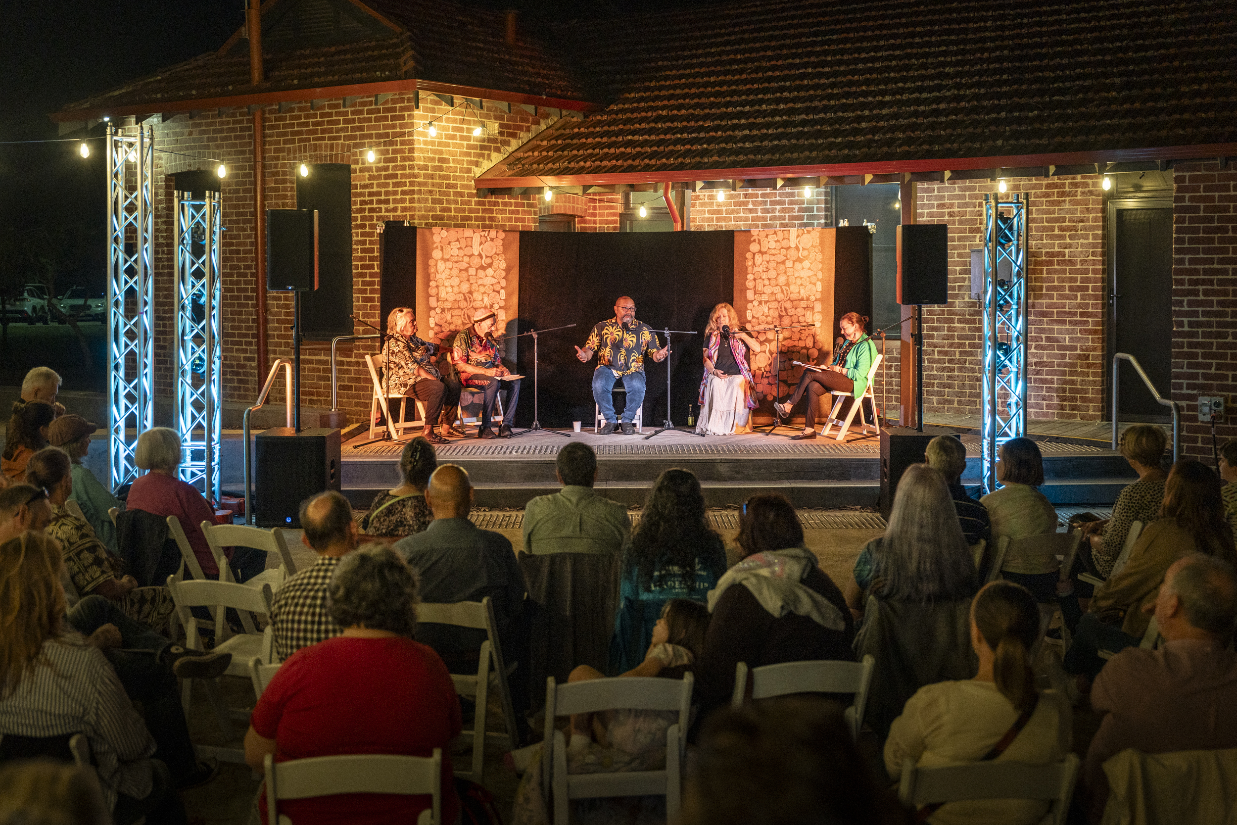 Doontanboro Kura Exhibition - Fireside Friday - Photographer Hugh Sando