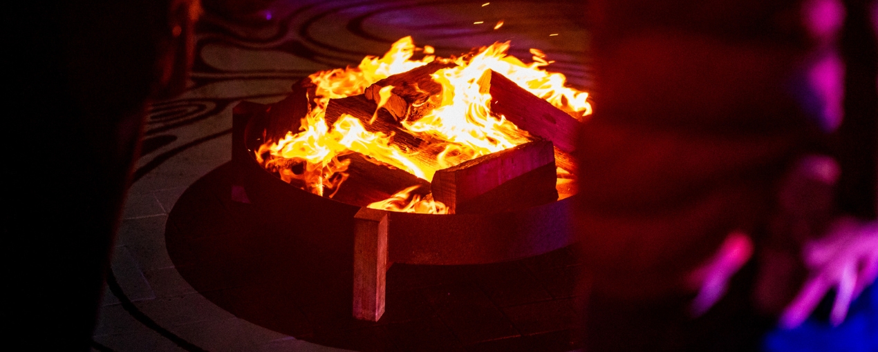 Welcome to Melville Midwinter, warm up by the fire and enjoy a magical evening. 