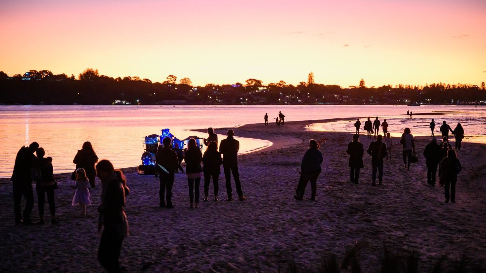 Explore the gorgeous foreshore. Soak in the atmosphere.