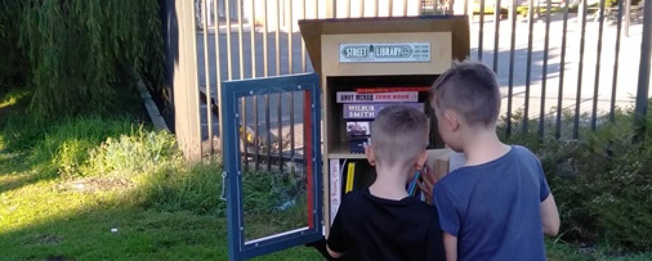 Rise Up Riseley’s Activate project, ‘Little Library’ 