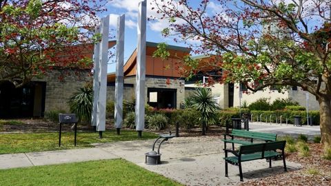 LeisureFit Melville and AH Bracks Library + Creative Space