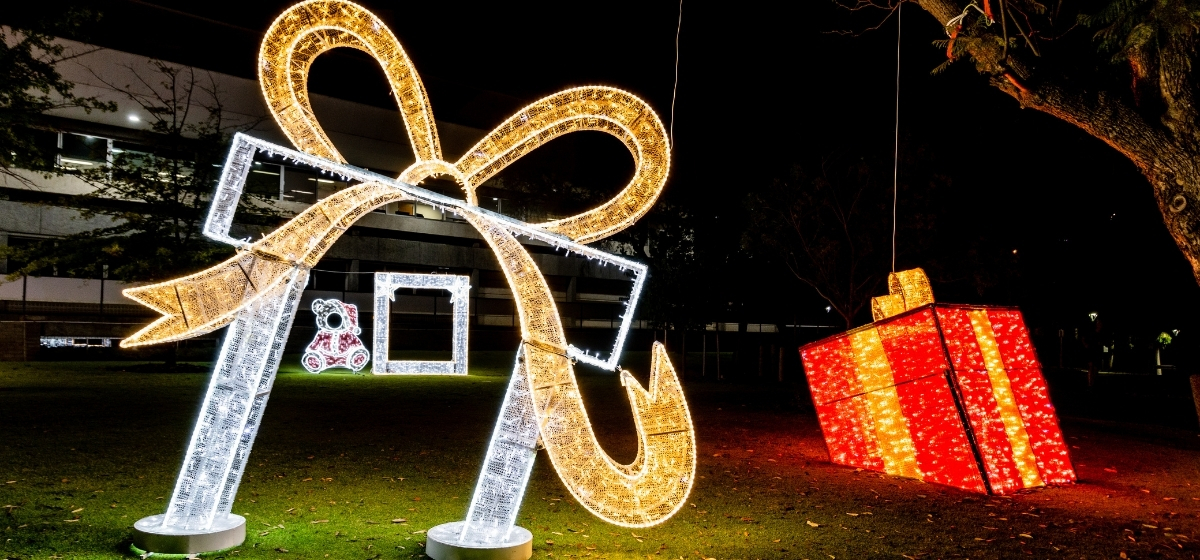 Festive Season Operating Hours 