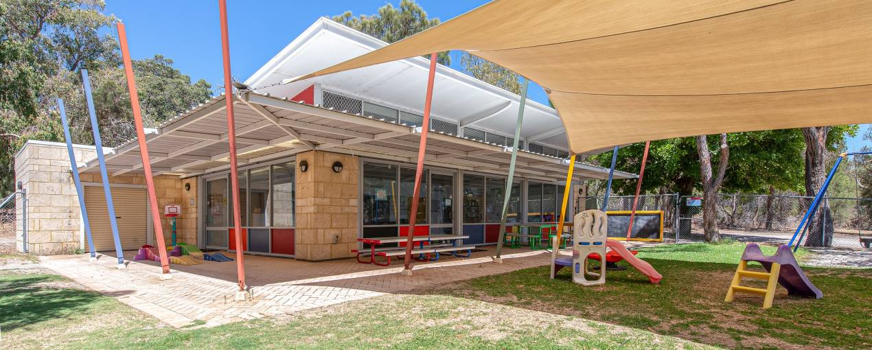 Atttadale-Playgroup-Outside-Image-Gallery-Resized-(3).jpg