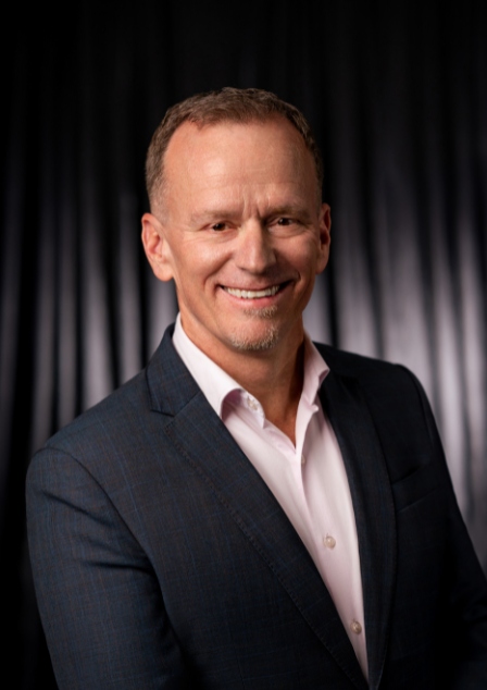 Portrait of Scott Green