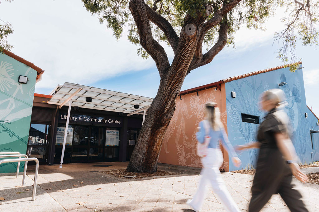 bull-creek-library-and-community-centre-entrance.jpg